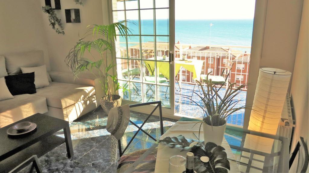 مونغات Bianca Seaview & Beach Apartment المظهر الخارجي الصورة